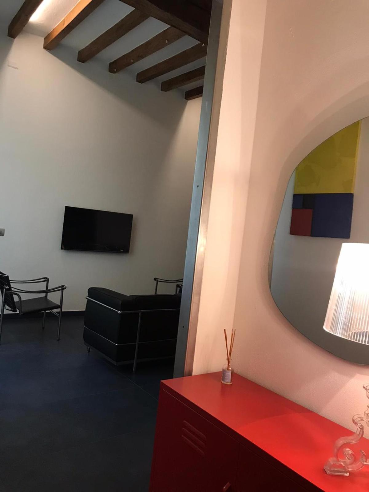 Domus Apartment Модена Екстериор снимка