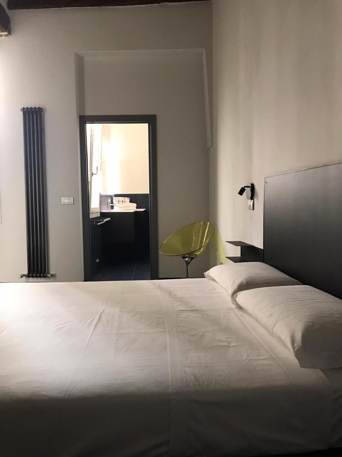 Domus Apartment Модена Екстериор снимка