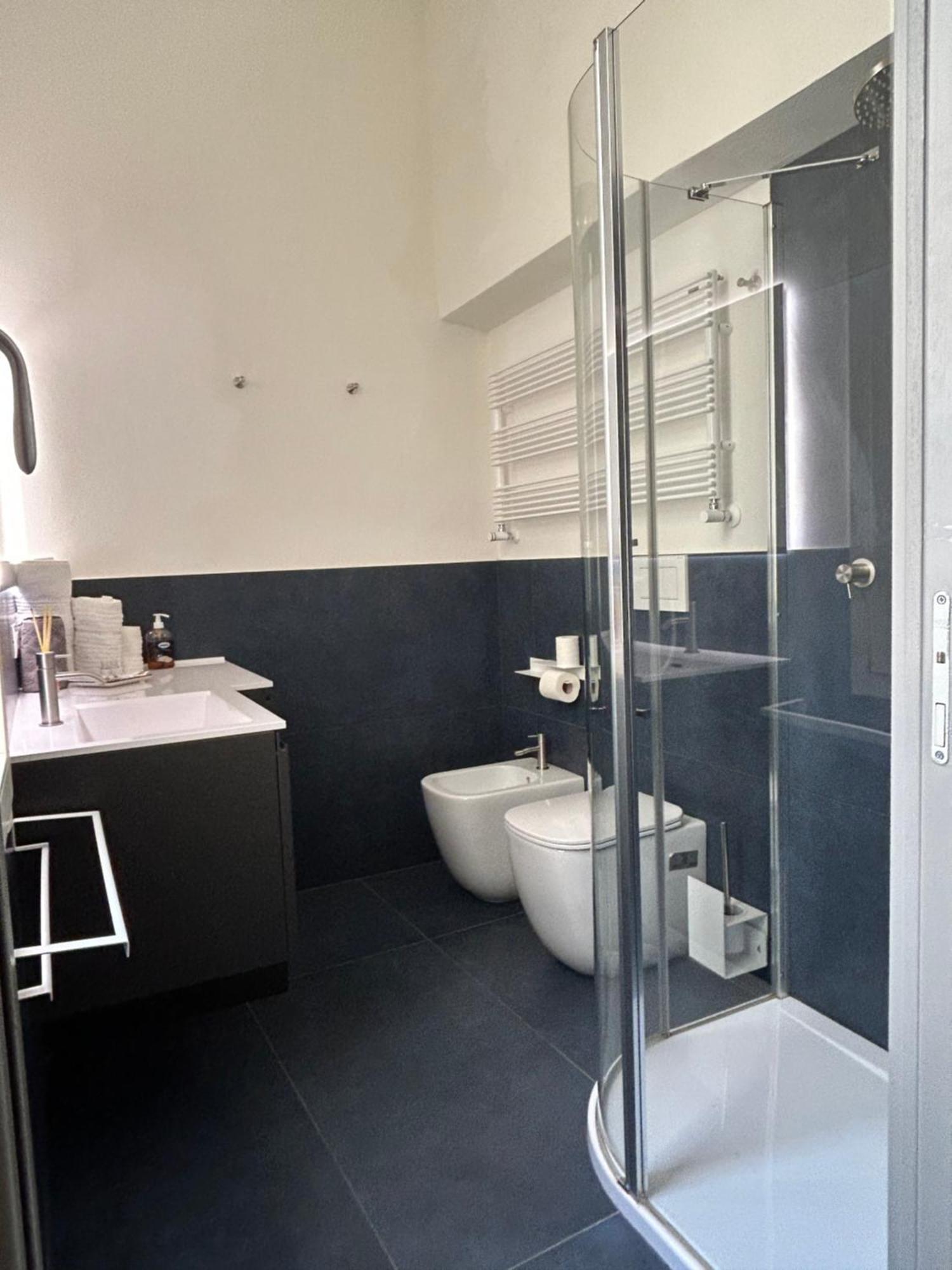 Domus Apartment Модена Екстериор снимка