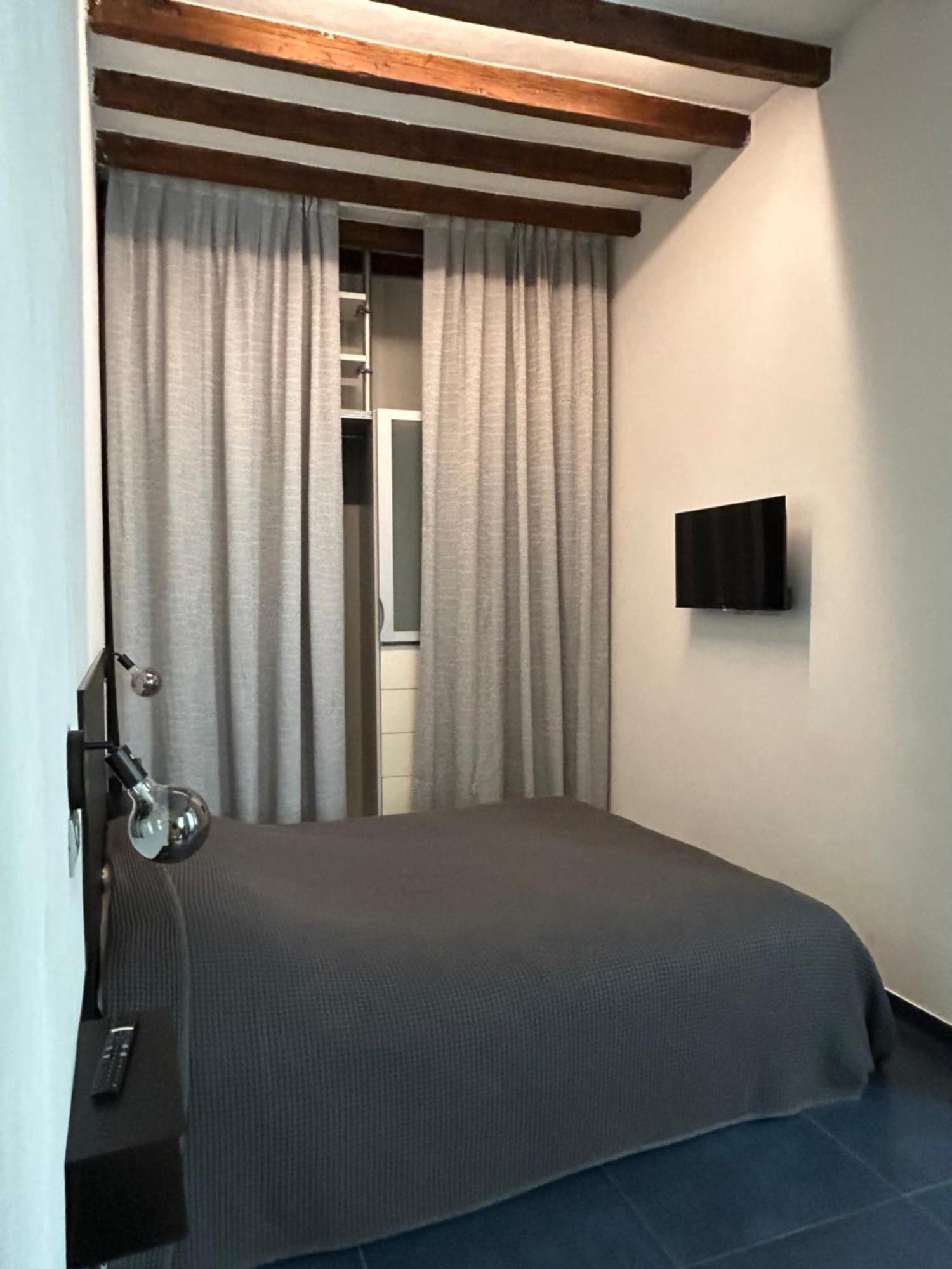Domus Apartment Модена Екстериор снимка